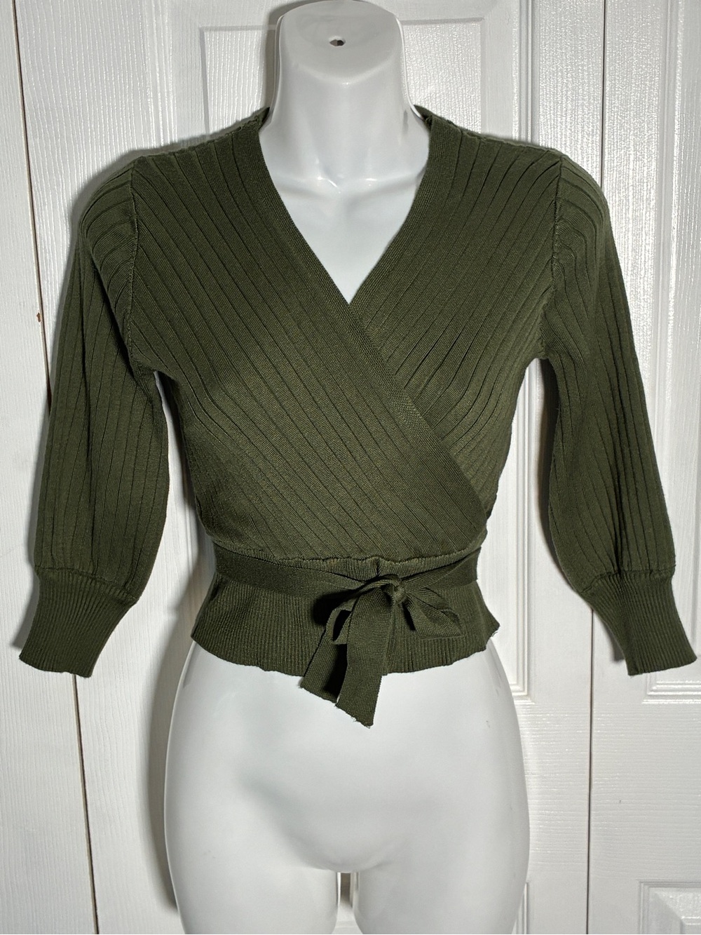 Settledown Olive Green Ribbed Wrap Sweater Sz M